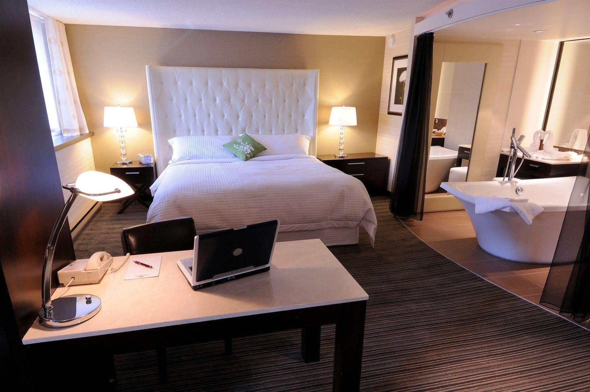 Fairfield Inn By Marriott Montreal Downtown Εξωτερικό φωτογραφία