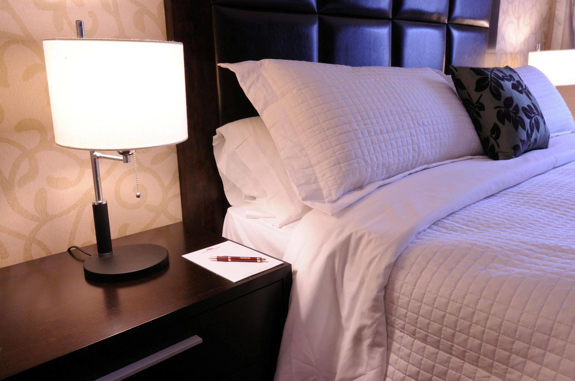 Fairfield Inn By Marriott Montreal Downtown Εξωτερικό φωτογραφία